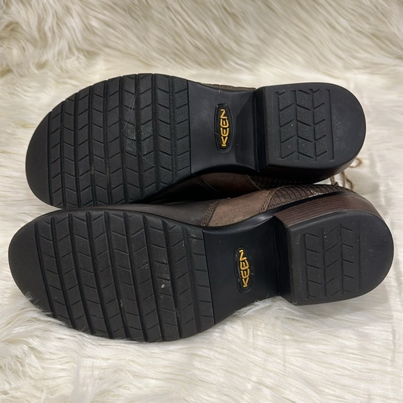 KEEN Morrison Chelsea Ankle Dress Boots Womens Brown Leather 2" Heels - Picture 5 of 9